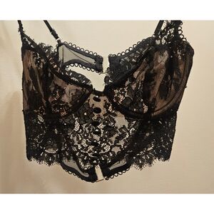 FOR LOVE & LEMONS FOR VICTORIA’S SECRET FAYE LACE Underwire Bra Black, Small